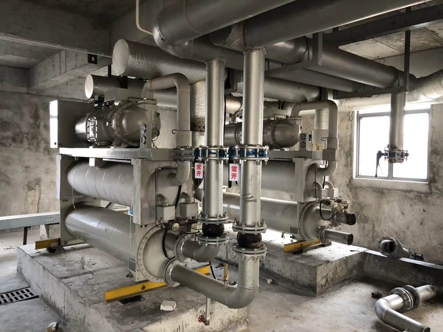 冷水機(jī)回收